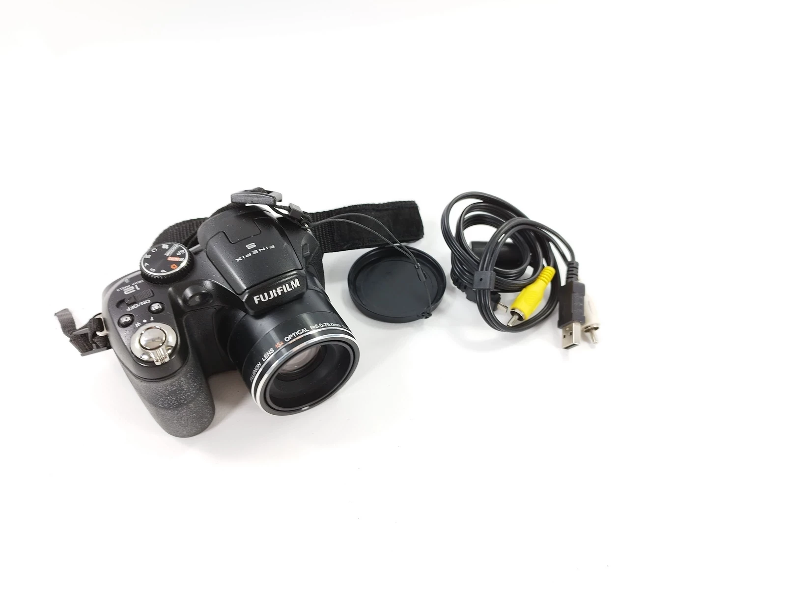 aparat-fujifilm-finepix-s1730-sienkiewicza-58a-malbork