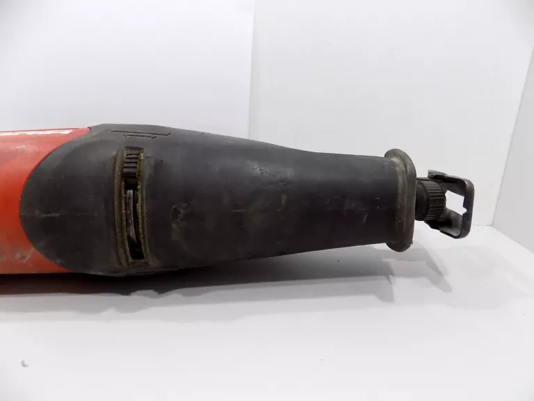 PILA SZABLISTA HILTI WSR 1200 PE ZESTAW LISI OGON