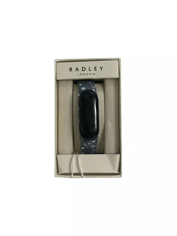 radley-smartwatch-london-matejki-12-rzeszow-tsc2-sj