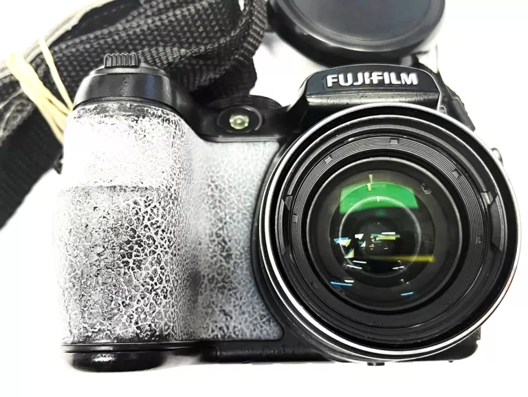 APARAT CYFROWY FUJIFILM FINEPIX S1500