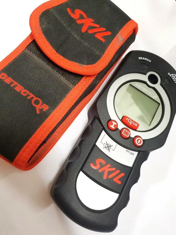 DETEKTOR SKIL 550 + ETUI