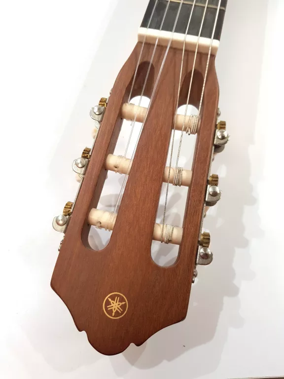 gitara-akustyczna-yamaha-c30m-stan-uzywany
