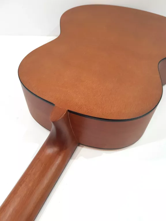 GITARA AKUSTYCZNA YAMAHA C30M