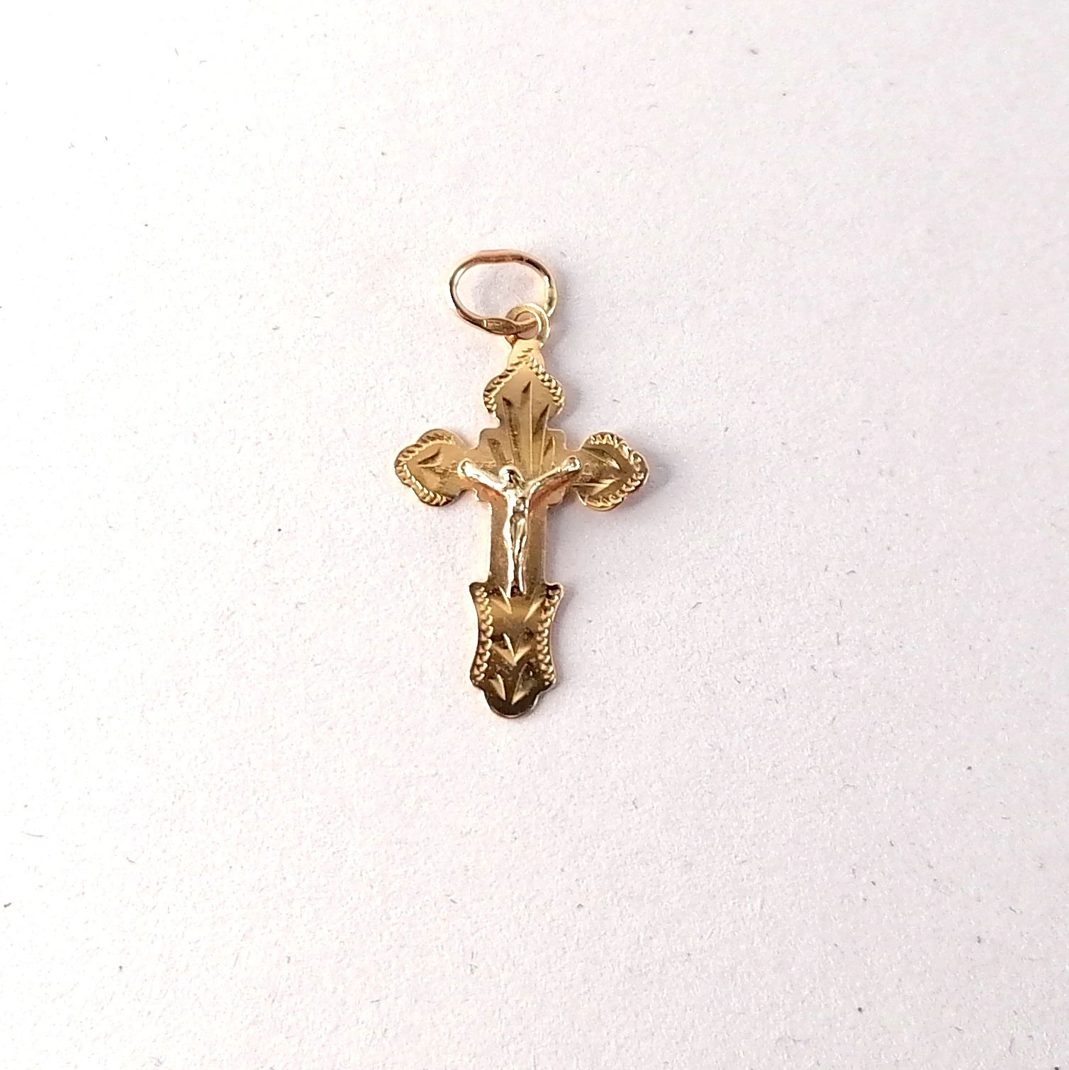 zloty-krzyzyk-073g-585-stan-11323-2