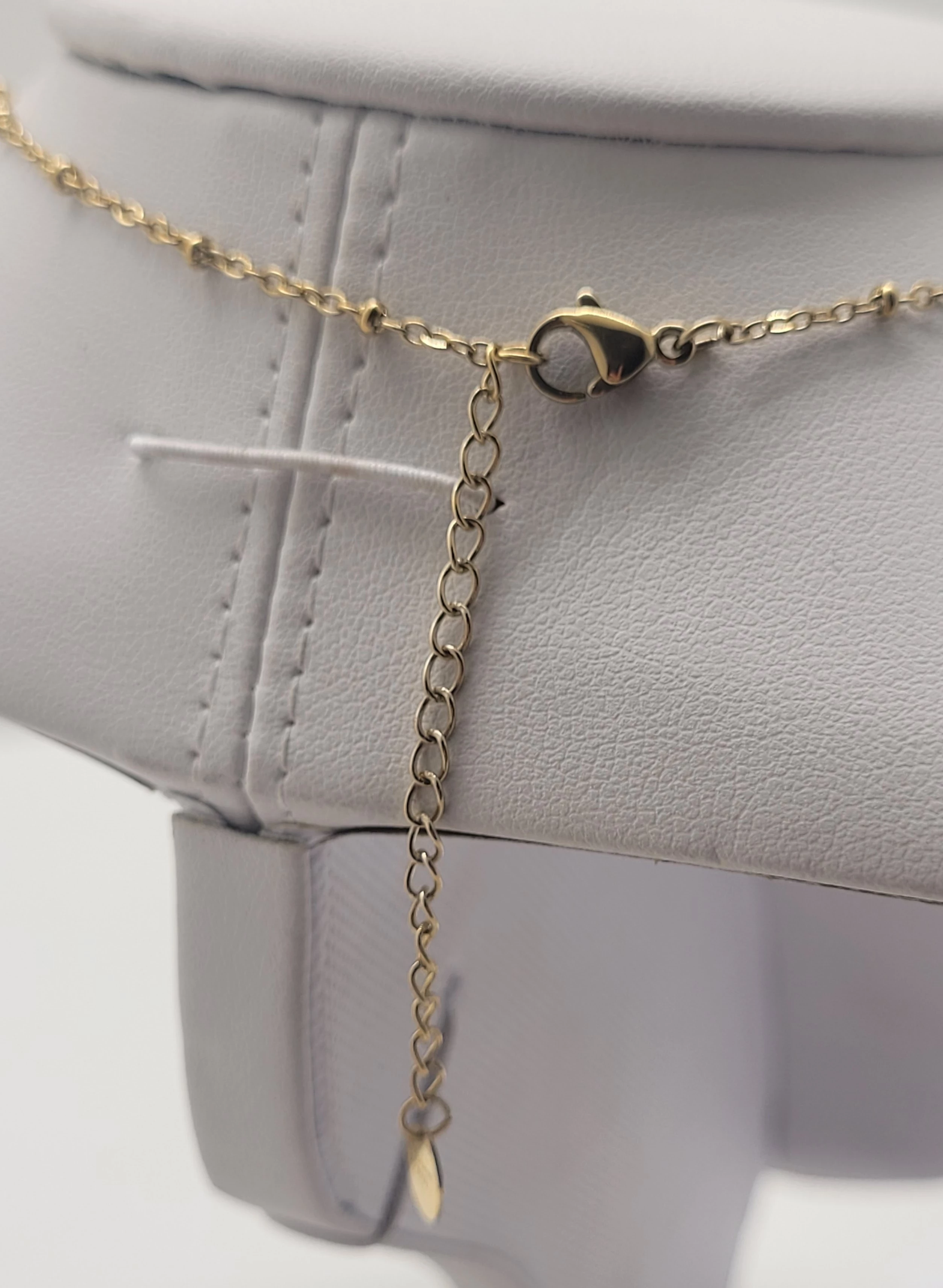 naszyjnik-z-kamieniem-stal-40-45-cm-stan-11323-2