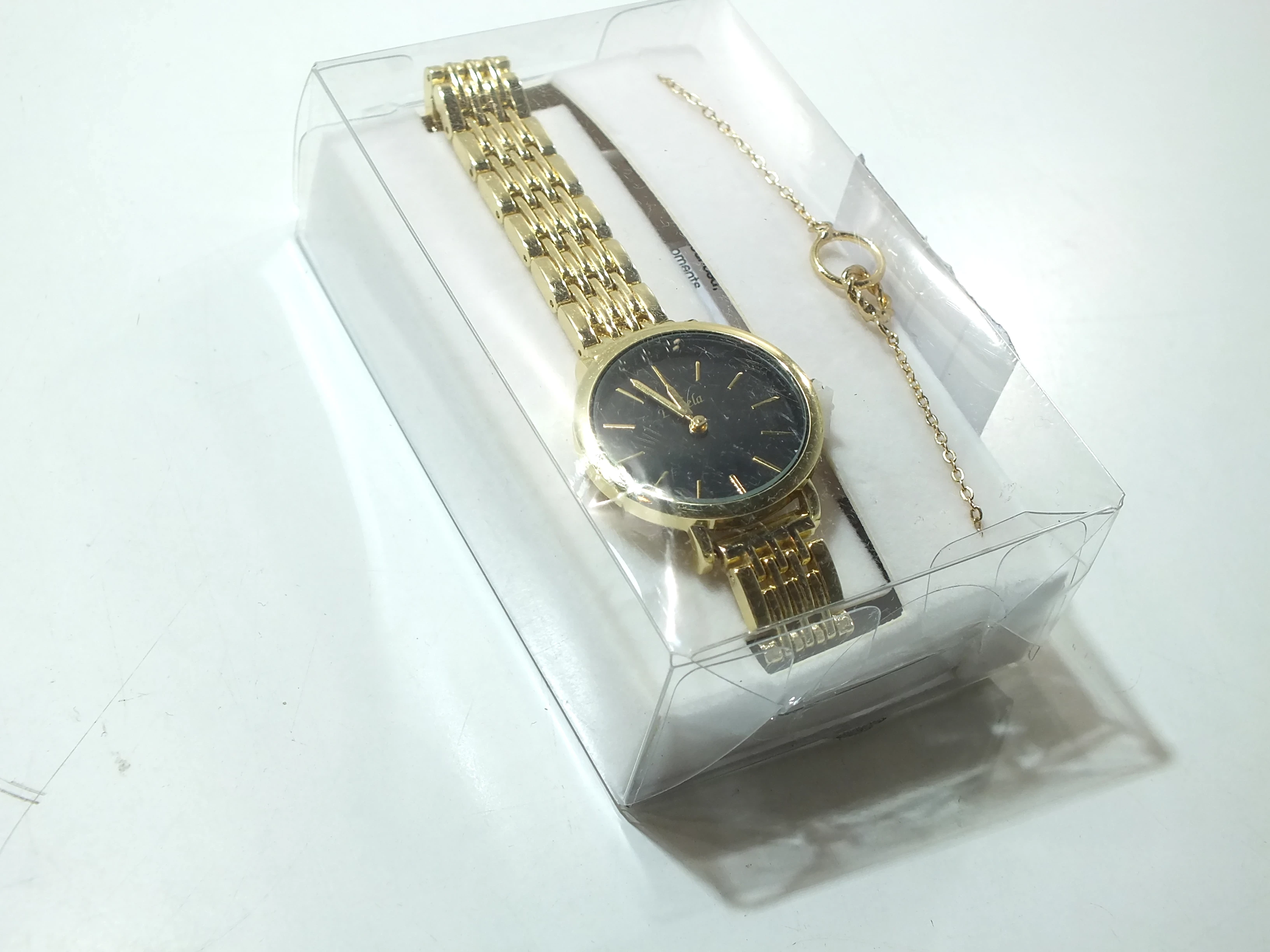 zegarek-damski-kikbransoletka-stan-powystawowy