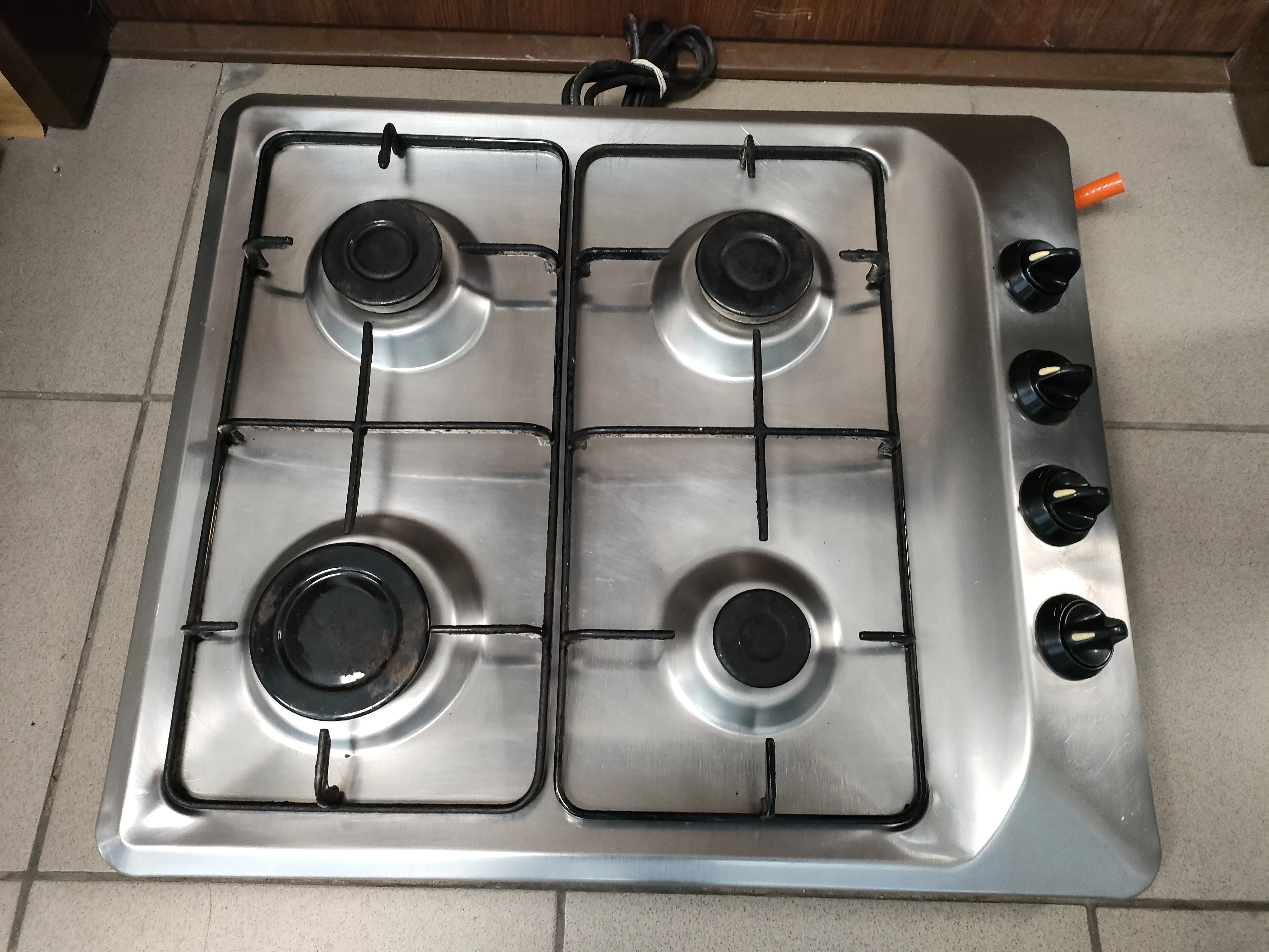 plyta-gazowa-mastercook-elegance-1840-x-c390510e9-plac-wolnosci-7-mogilno