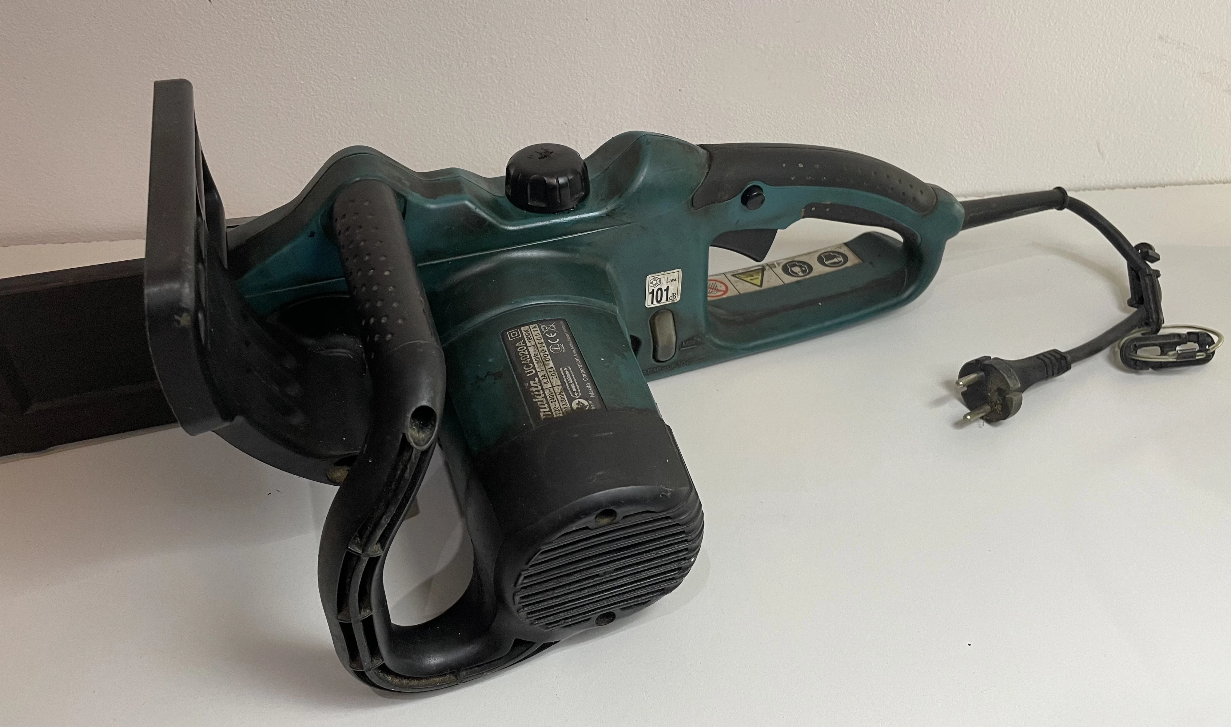 ELEKTRYCZNA PIŁA ŁAŃCUCHOWA MAKITA UC4020A 1800 W | Piły łańcuchowe ...