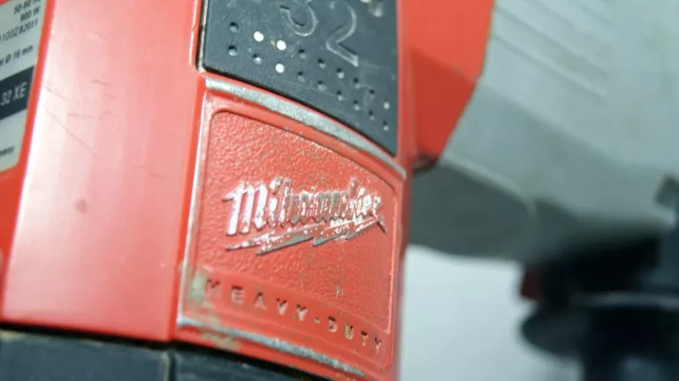 GENIALNA MŁOTOWIERTARKA MILWAUKEE PLH 32 XE