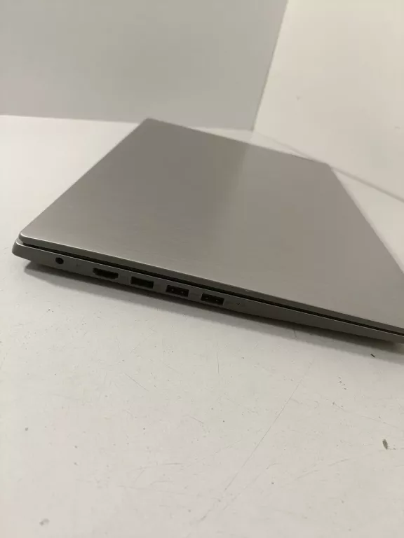 lenovo-ideapad-3-15iil05-i5-1035g1-8512-gb-liczba-rdzeni-procesora-4