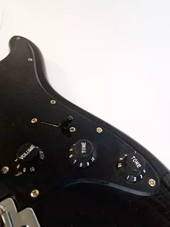 gitara-elektryczna-clifton-stan-uzywany