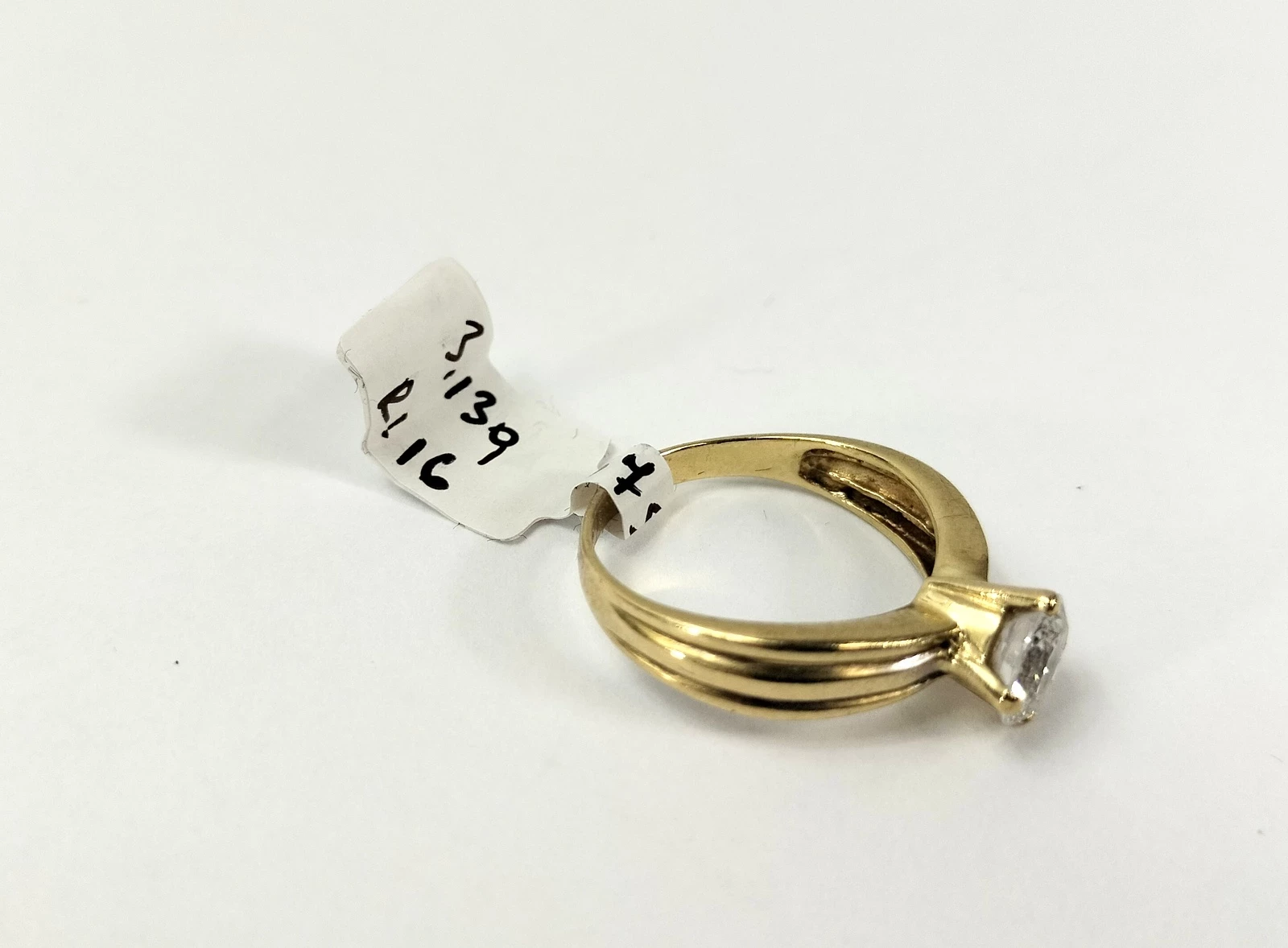 zloty-pierscionek-z-cyrkonia-375-313g-stan-11323-2