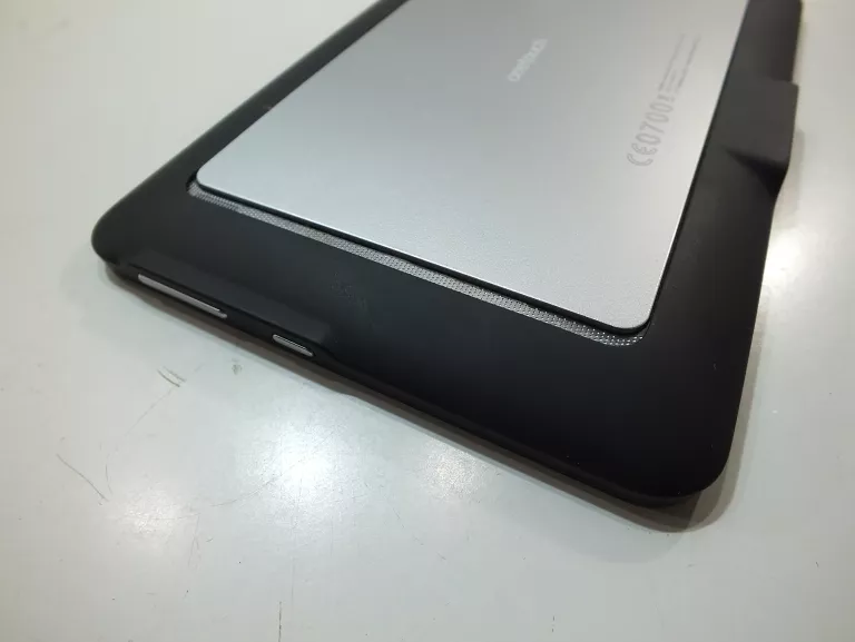 tablet-alcatel-onetouch-evo-7-3g-komunikacja-bluetooth