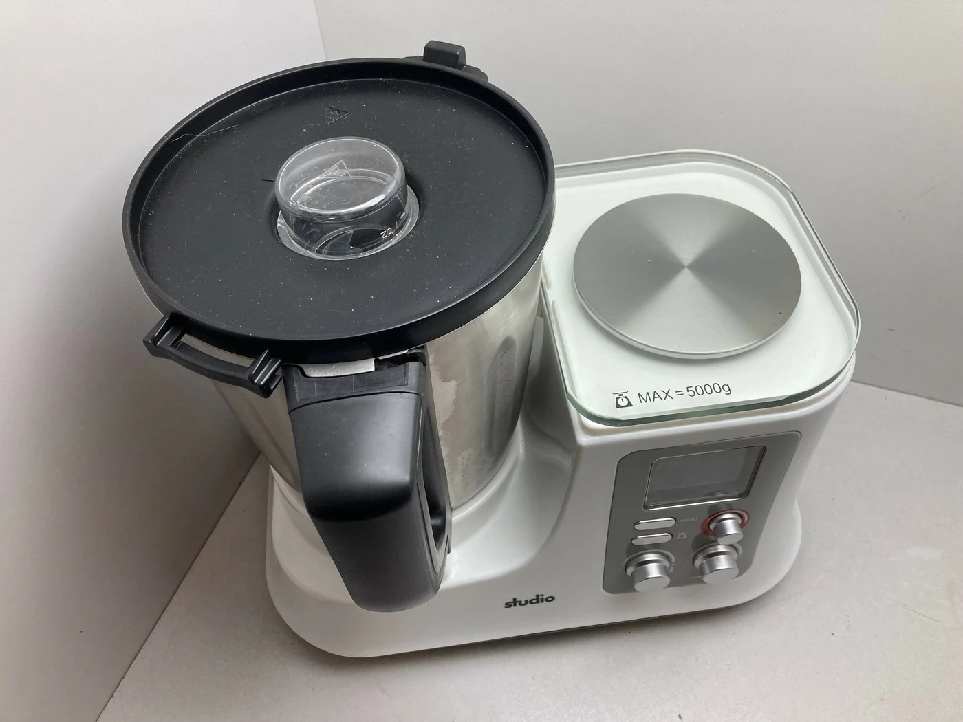 robot-kuchenny-z-funkcja-gotowania-studio-opis-tryby-pracy-brak