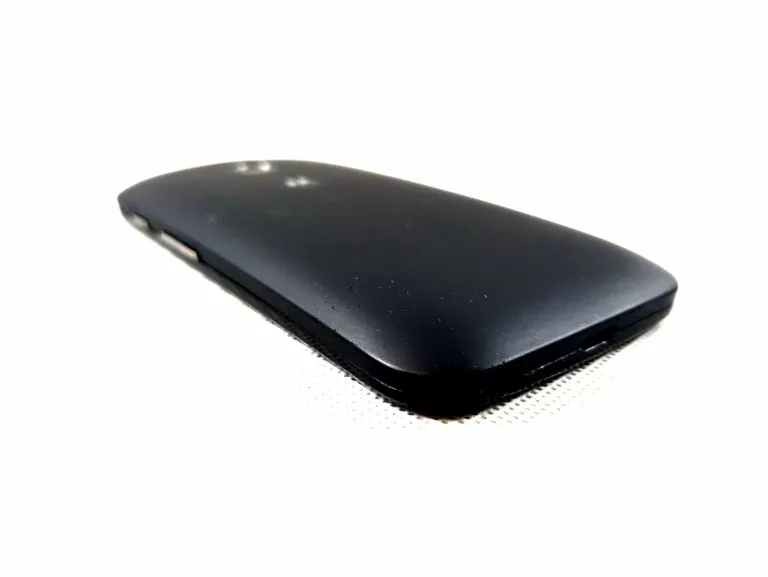 TELEFON MOTOROLA XT1021