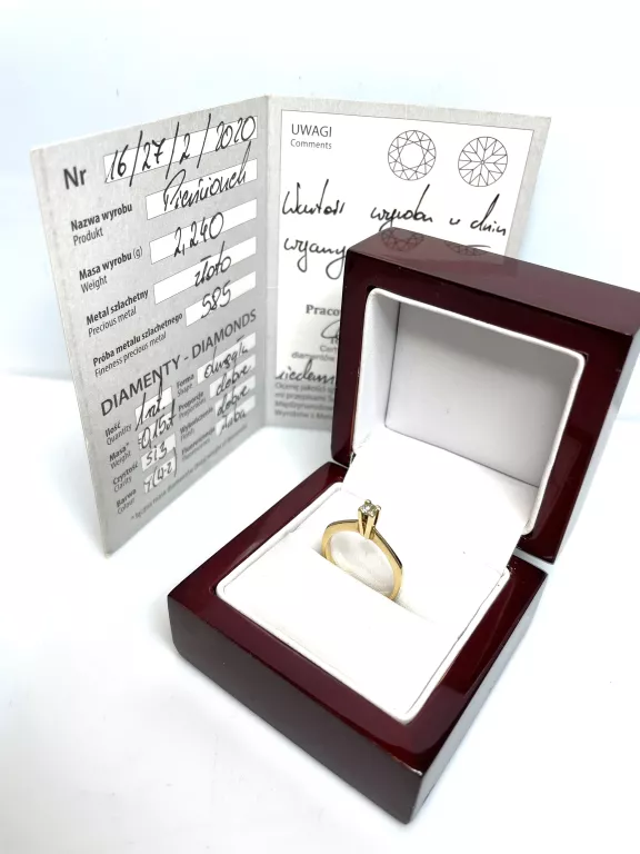 ZŁOTY PIERŚCIONEK Z WYSOKO OSADZONYM DIAMENTEM 14K