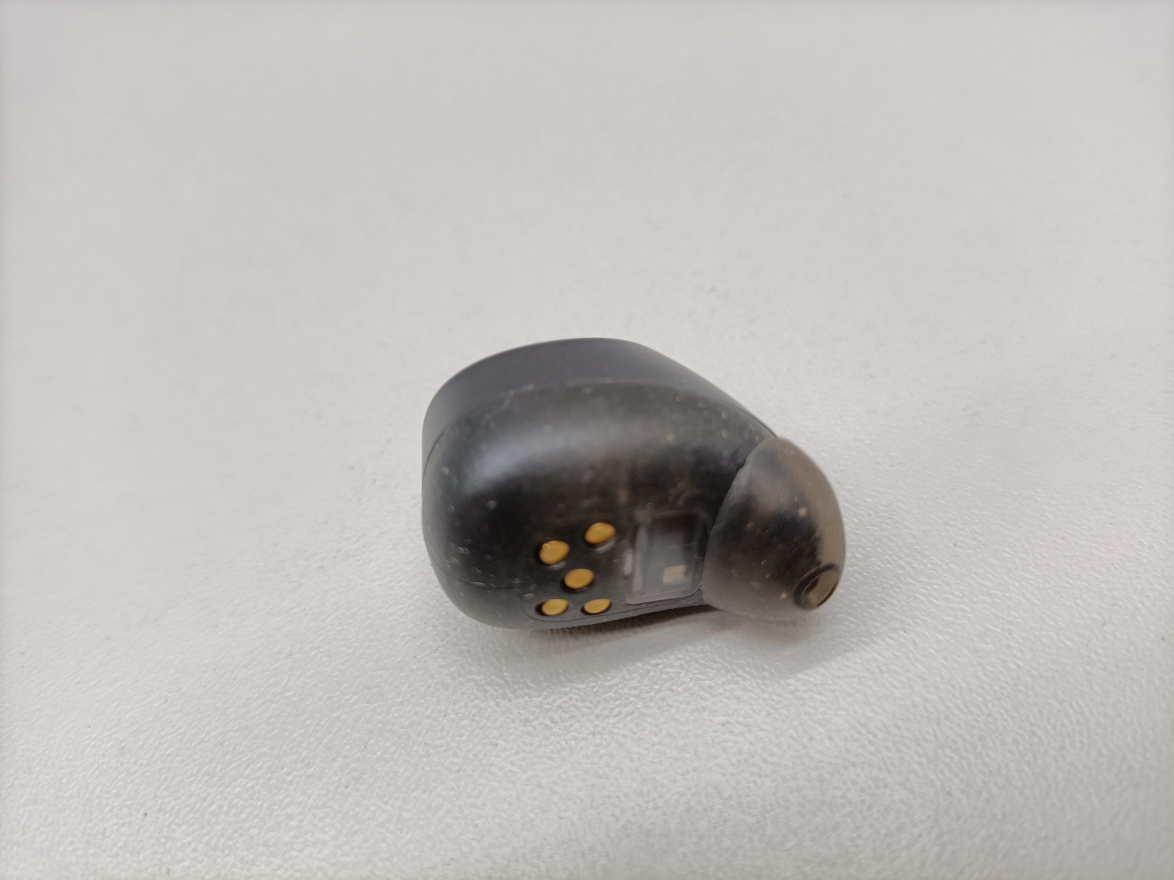 bezprzewodowa-sluchawka-motorola-moto-hint-outlet-kolor-czarny