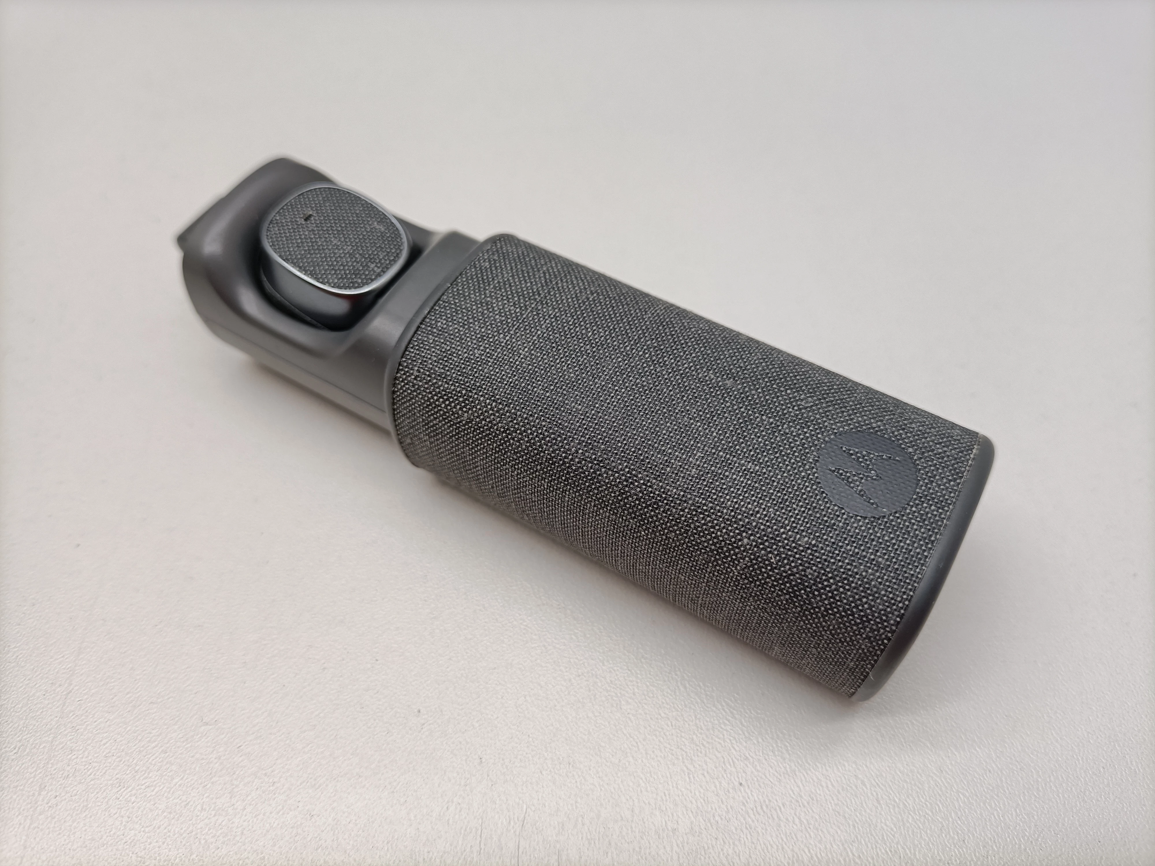 bezprzewodowa-sluchawka-motorola-moto-hint-outlet-stan-uszkodzony