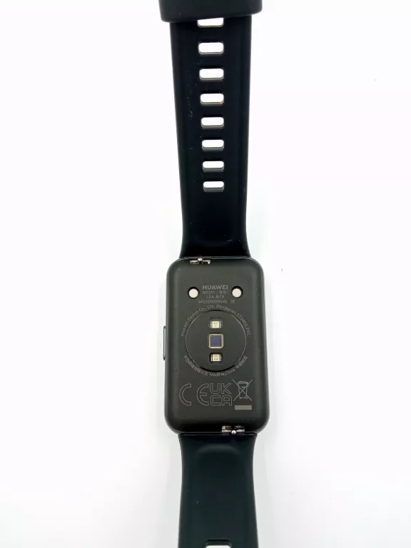 smartband-huawei-band-7-czarny-lea-b19-kpl-zlacza-brak