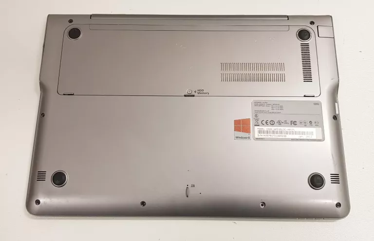 LAPTOP SAMSUNG 535U3C-A01 *OPIS*