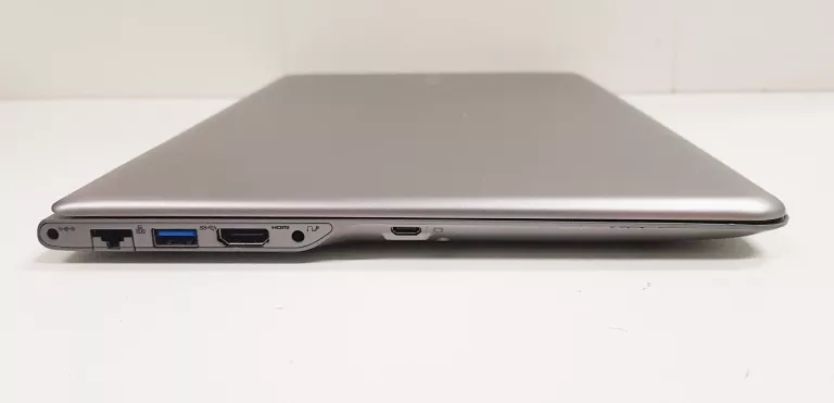 LAPTOP SAMSUNG 535U3C-A01 *OPIS*