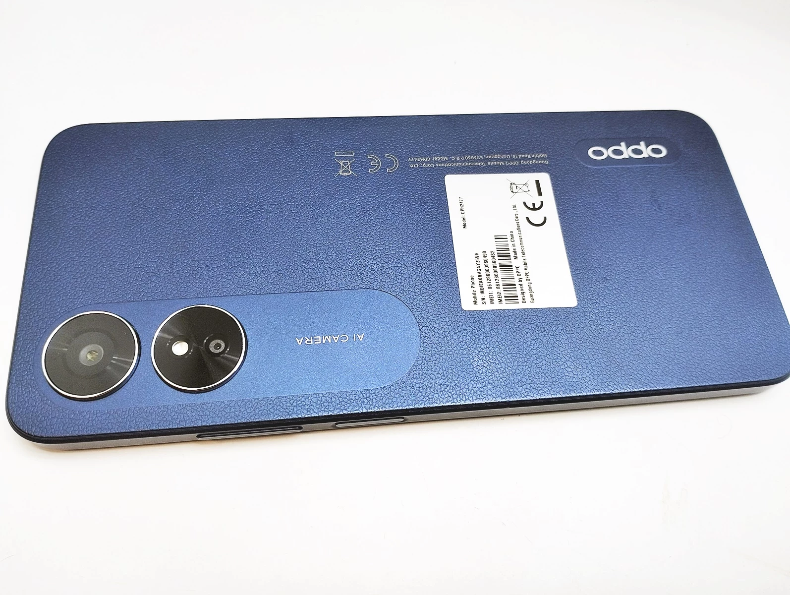 telefon-oppo-a17-jak-nowy-typ-smartfon