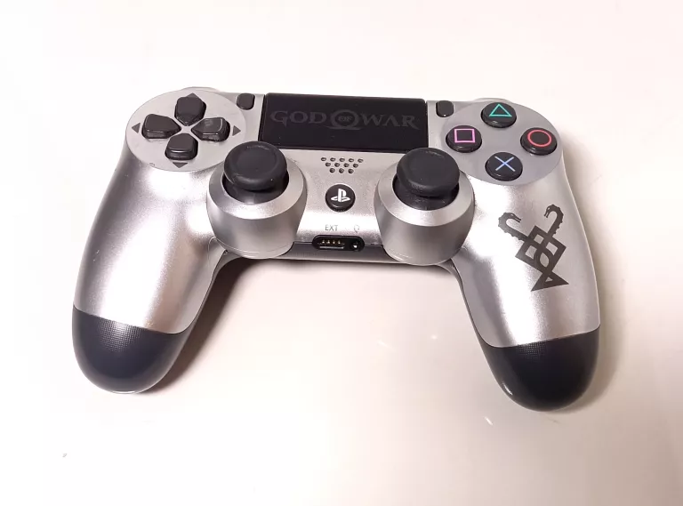 pad-ps4-edycja-god-of-war-kolor-srebrny