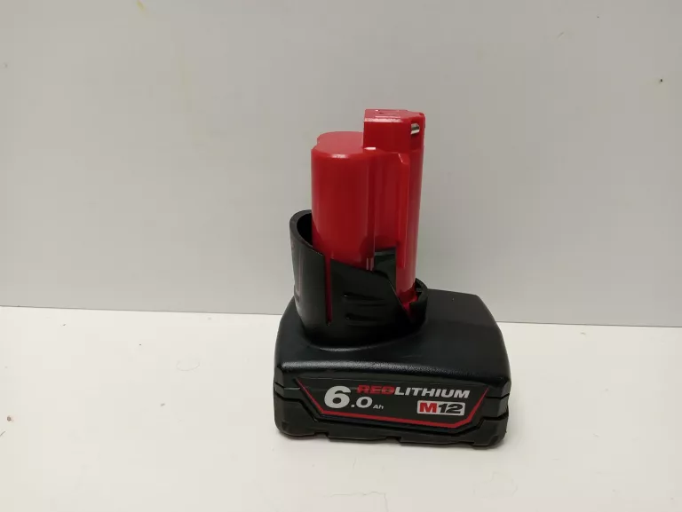 BATERIA MILWAUKEE M12 6AH