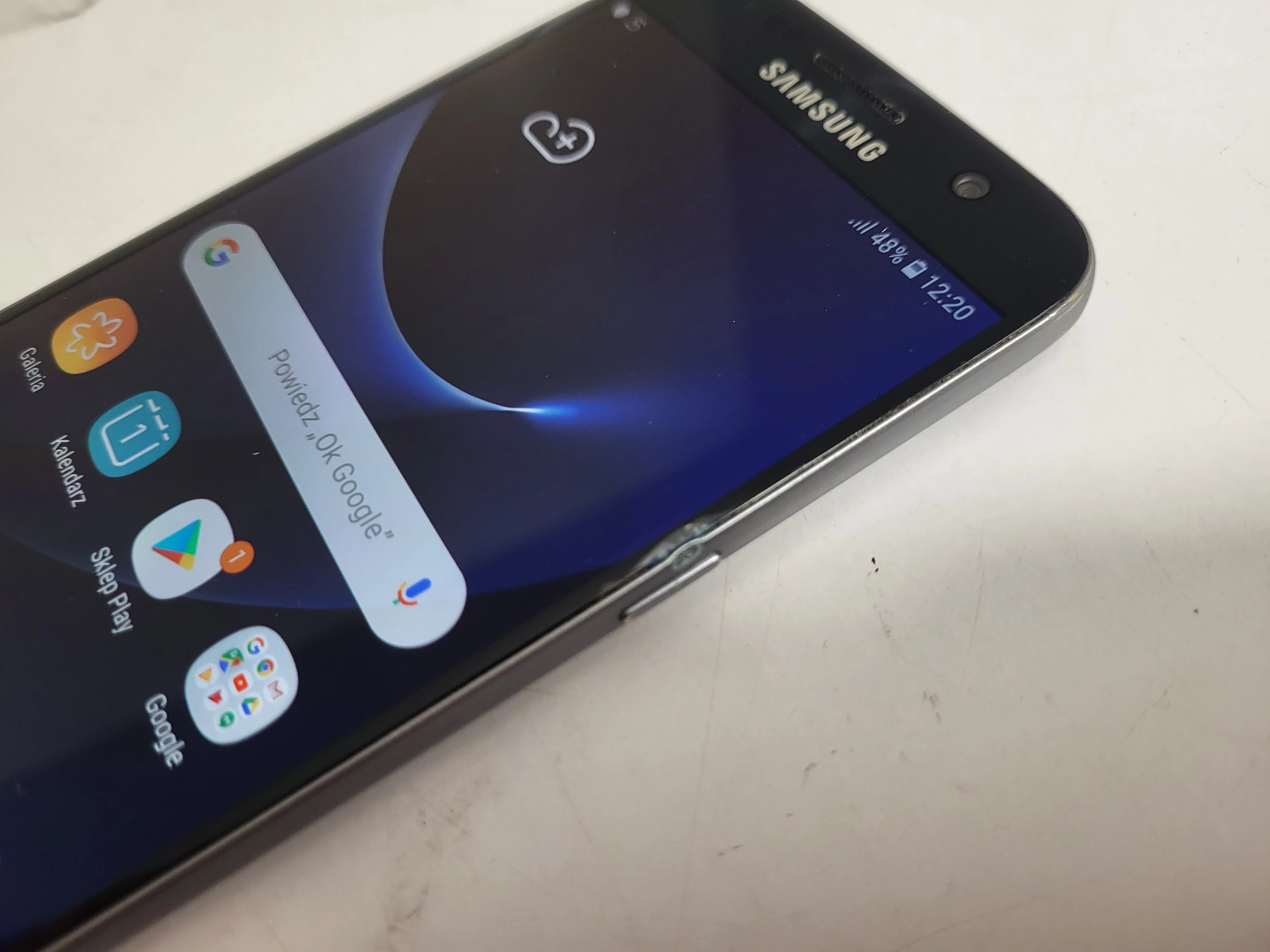 telefon-samsung-galaxy-s7-typ-smartfon