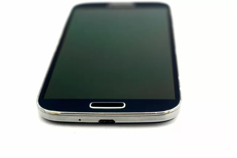 KULTOWY SAMSUNG GALAXY S4 SIV GT-I9505 CZAD