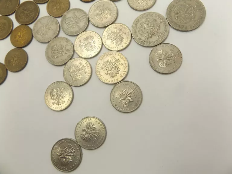 3 5 15 20 KOPIEJEK 1 5 10 20 ZŁOTYCH MONETY MIX50
