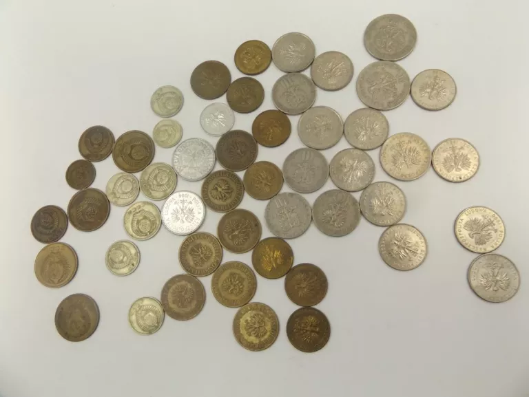 3 5 15 20 KOPIEJEK 1 5 10 20 ZŁOTYCH MONETY MIX50