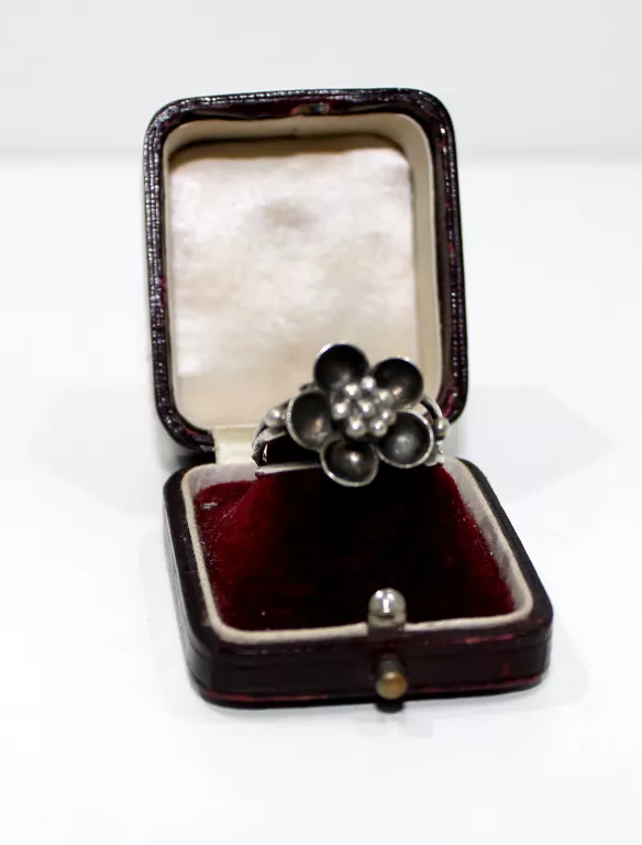 piekny-unikatowy-pierscionek-spoldzielni-orno-stan-uzywany