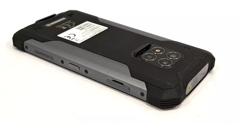 TELEFON HAMMER CONSTRUCTION 128/6GB
