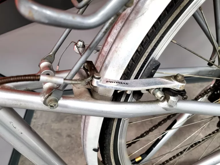 rower-szosowy-maxim-excursion-210-2028-aluminiu-stan-do-renowacji