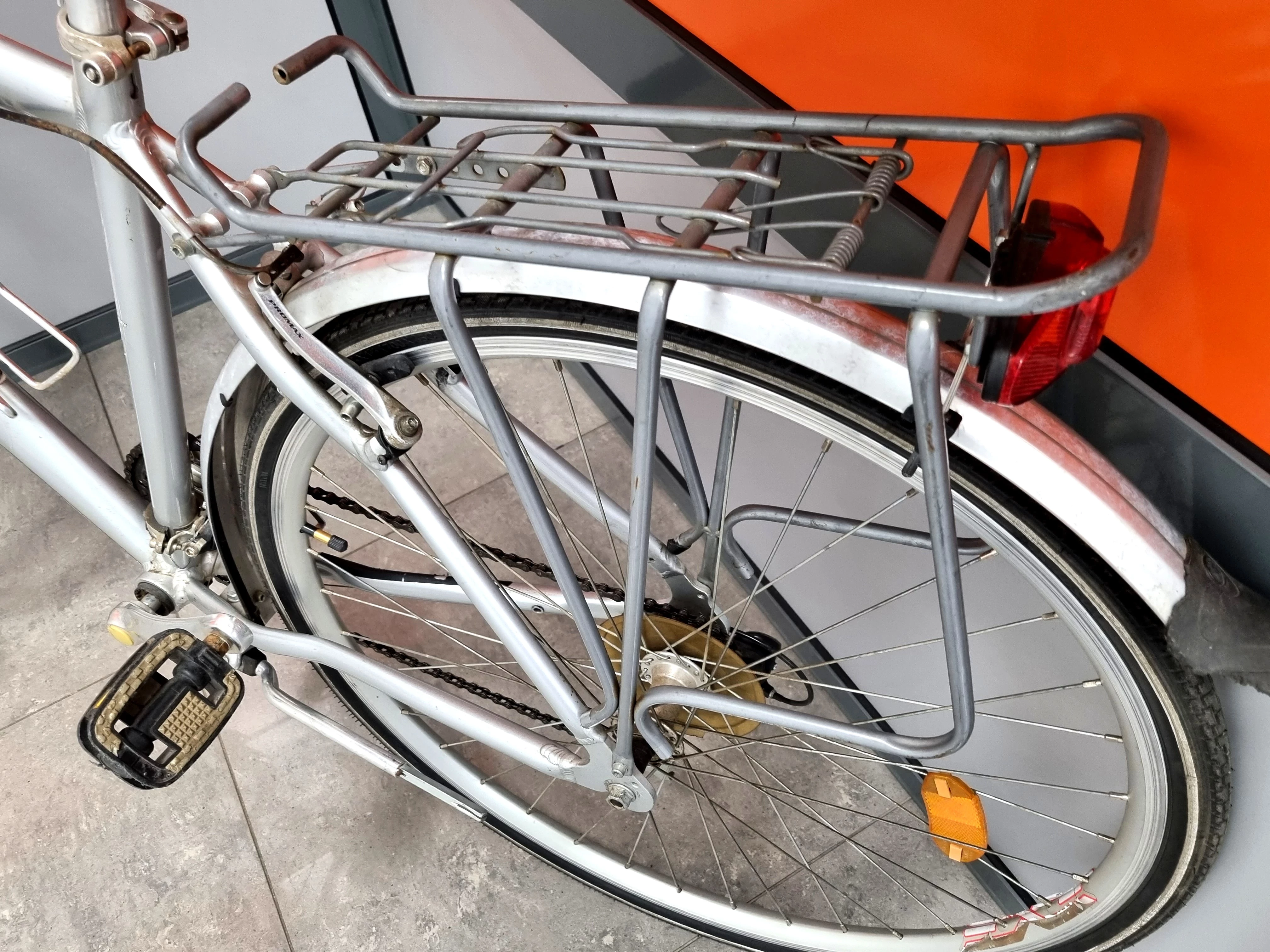 rower-szosowy-maxim-excursion-210-2028-aluminiu-stan-do-renowacji