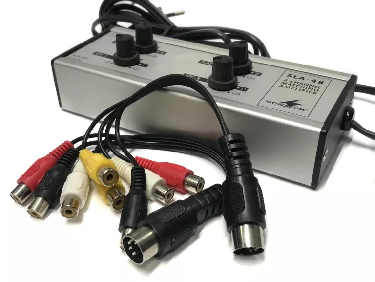 4-KANAŁOWY WZMACNIACZ STEREO MONACOR SLA-48