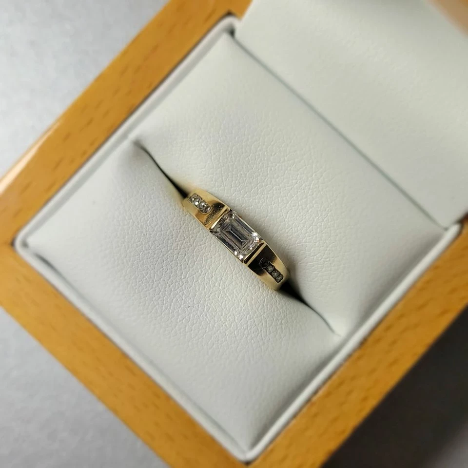 zloty-pierscionek-585-216g-rodzaj-klasyczne