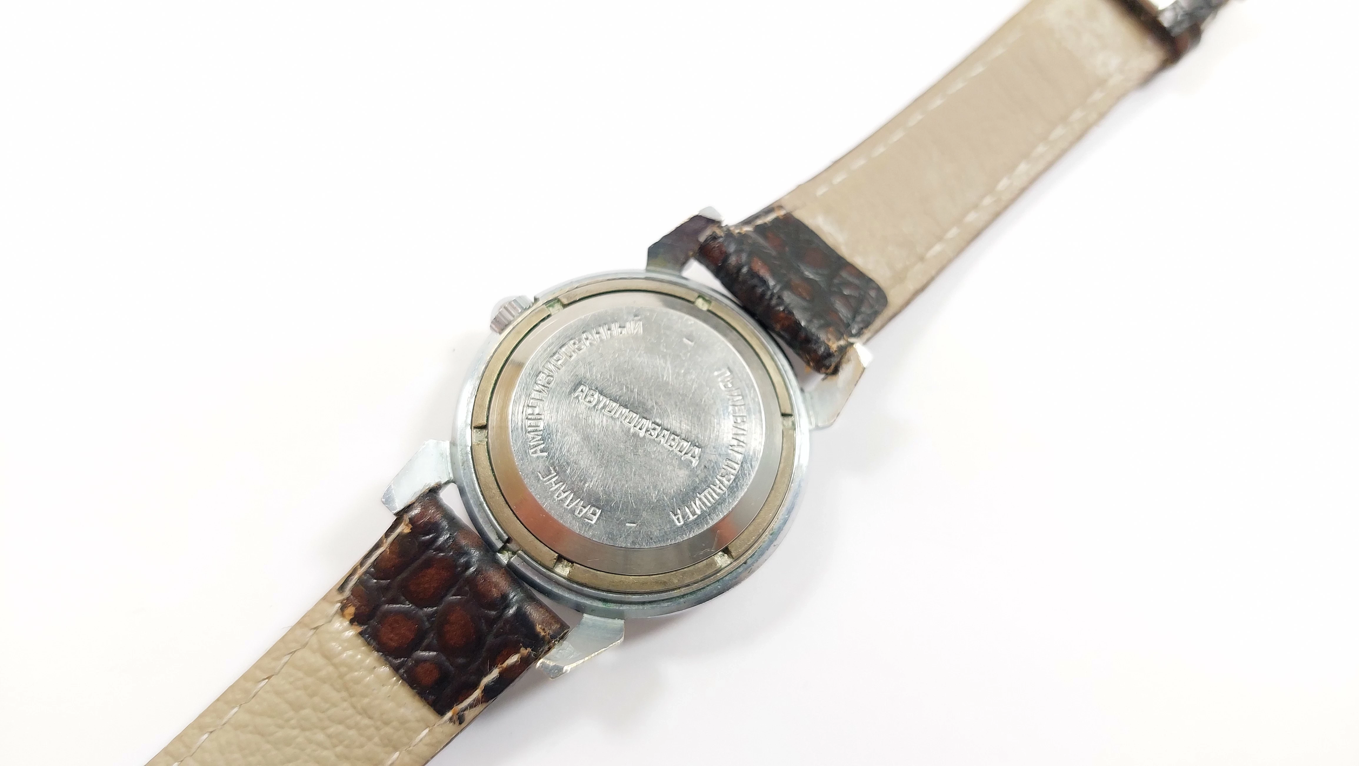 zegarek-rodina-automat-22-kamieni-stan-uzywany