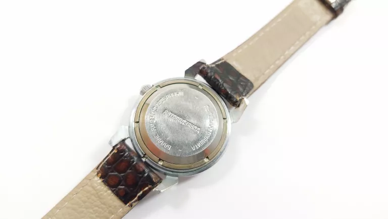 ZEGAREK RODINA AUTOMAT 22 KAMIENI