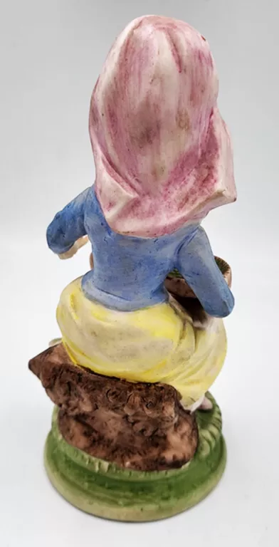 PORCELANOWE FIGURKI ANTYK