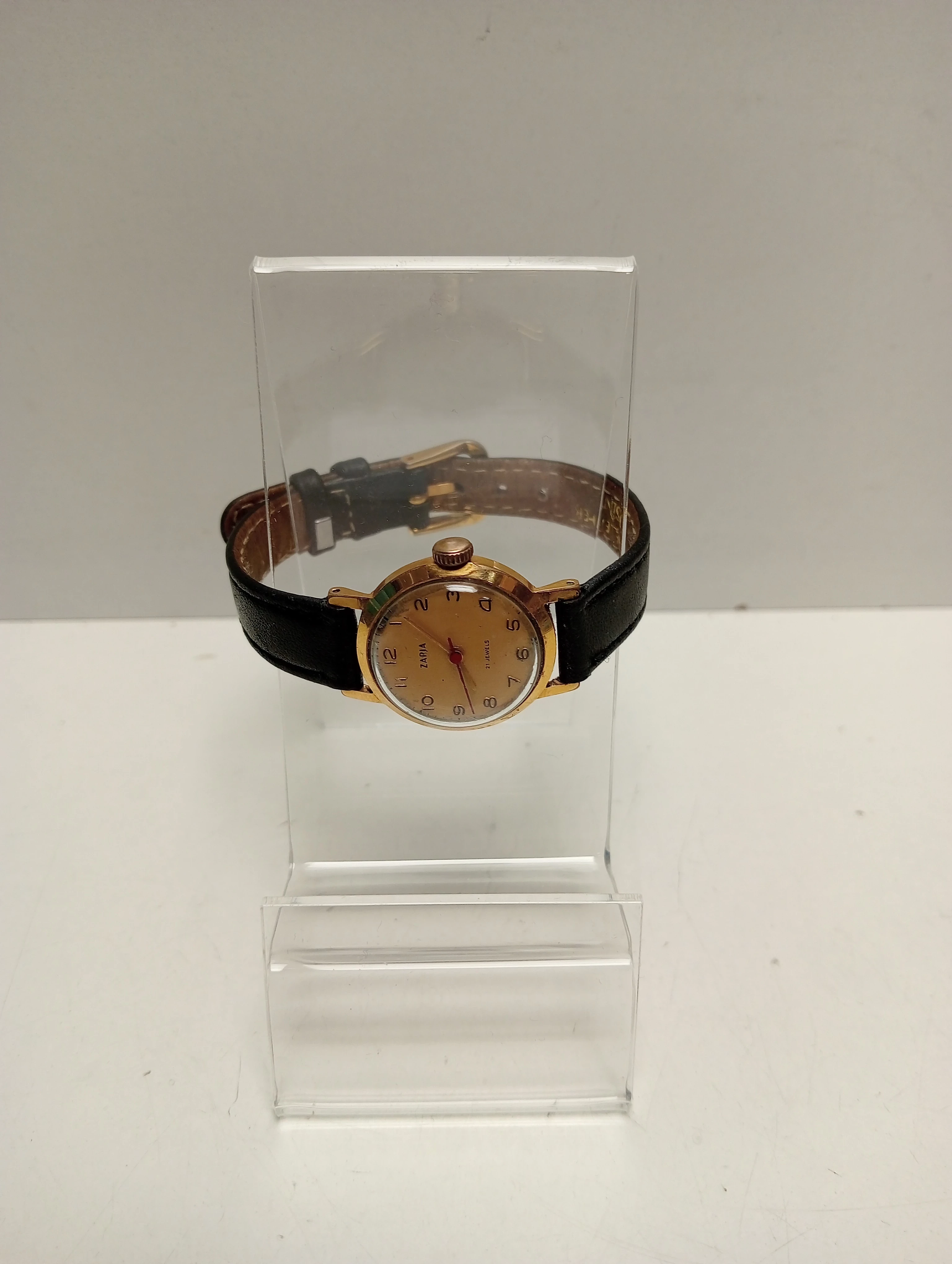 zegarek-damski-zaria-20096-pozlacany-21-jewels-osiedle-teatralne-3u15-krakow