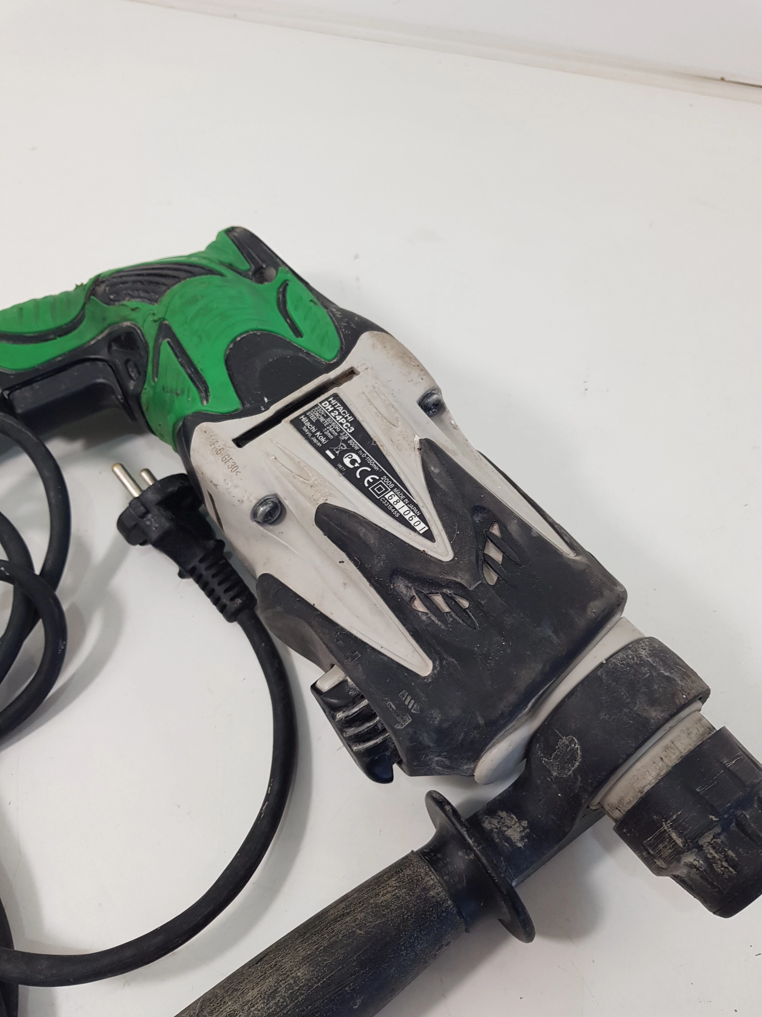 mlotowiertarka-hitachi-dh24pc3-zasilanie-sieciowe