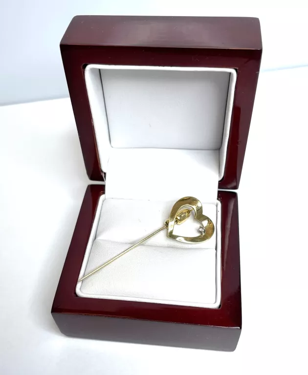 ZŁOTA BROSZKA SERDUSZKO Z DIAMENTEM / 18KT