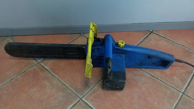 PIŁA ELEKTRYCZNA EINHELL PES 1840