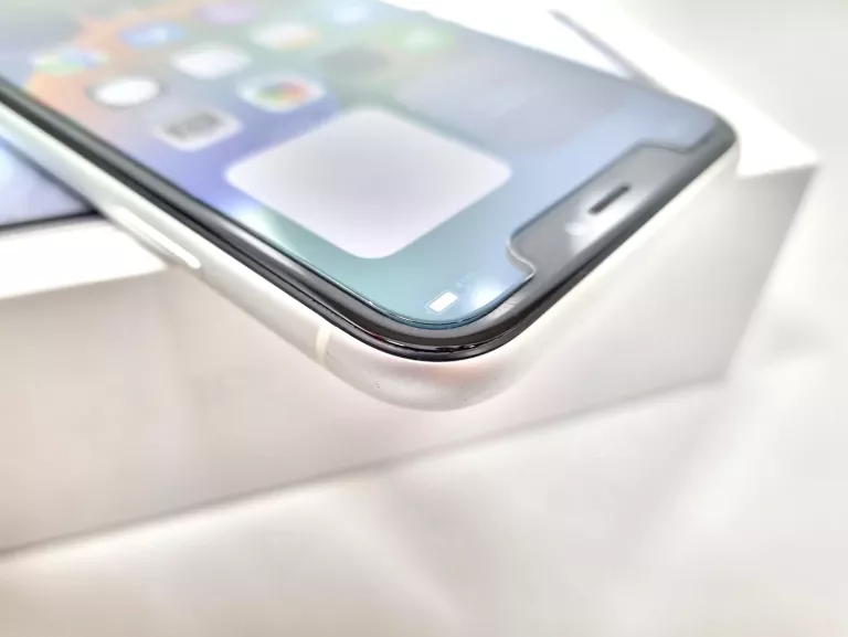 telefon-apple-iphone-xr-64gb-ideal-czytaj-opis-przekatna-ekranu-606