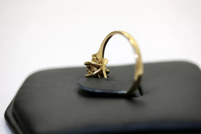 zloty-pierscionek-p585-cyrkonie-199g-r14-rodzaj-2205-2