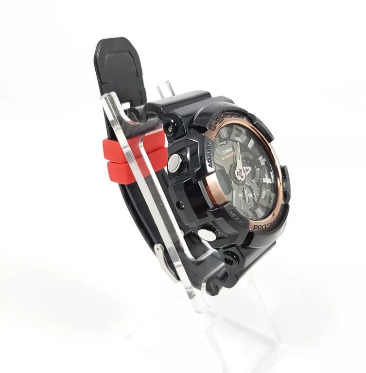 CASIO G-SHOCK GA-200RG-1