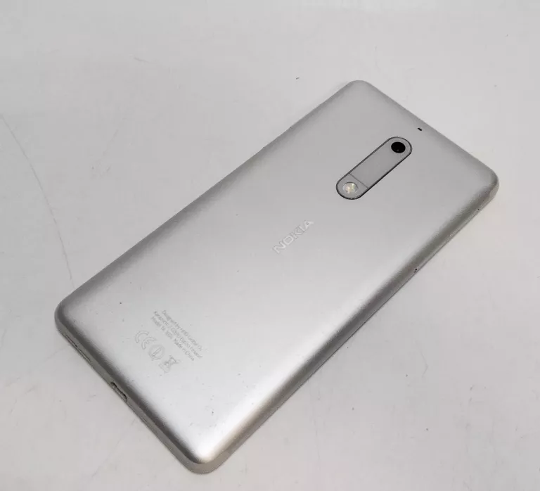 TELEFON NOKIA 5