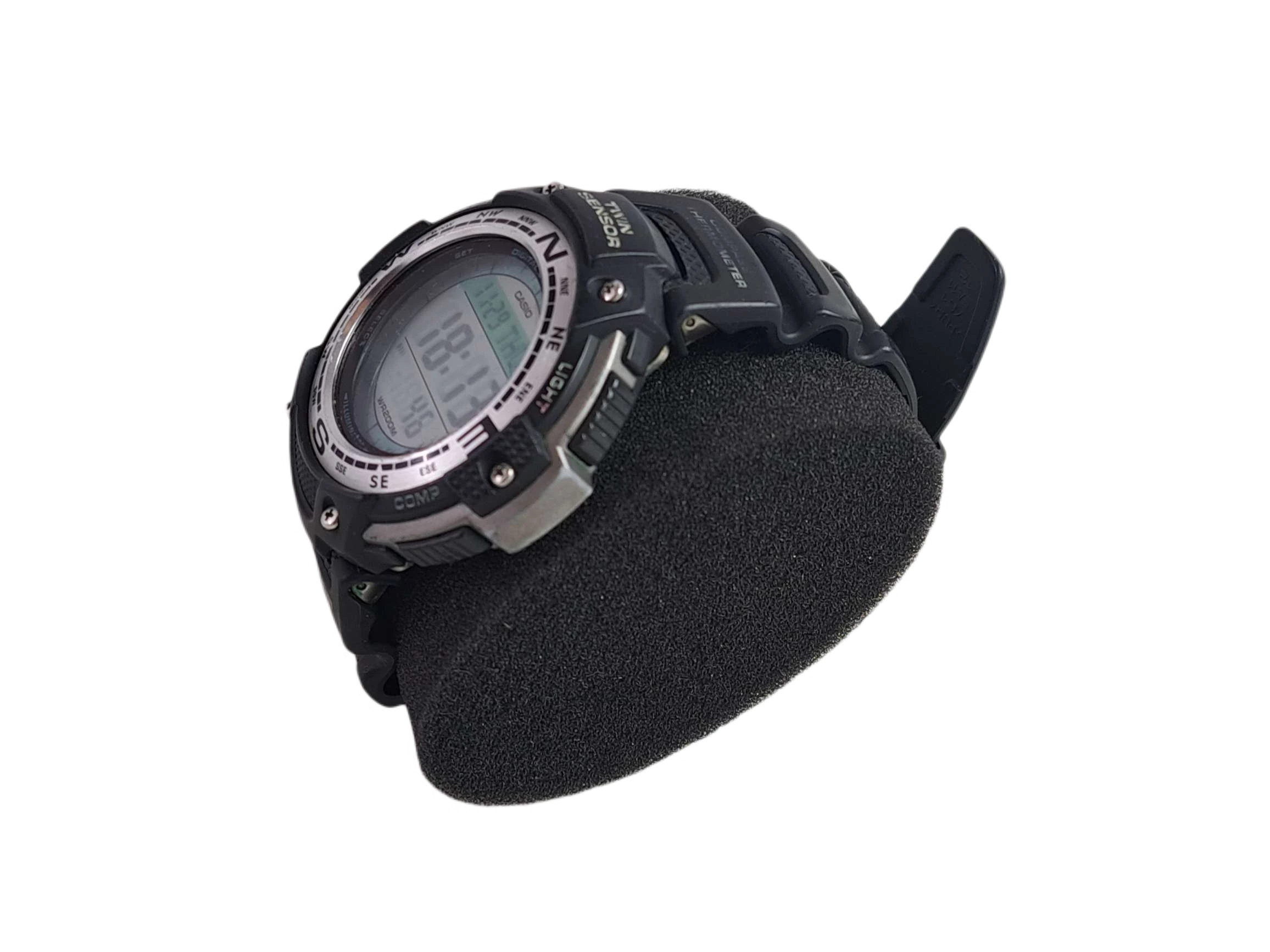 zegarek-meski-casio-sgw-100-typ-nareczny